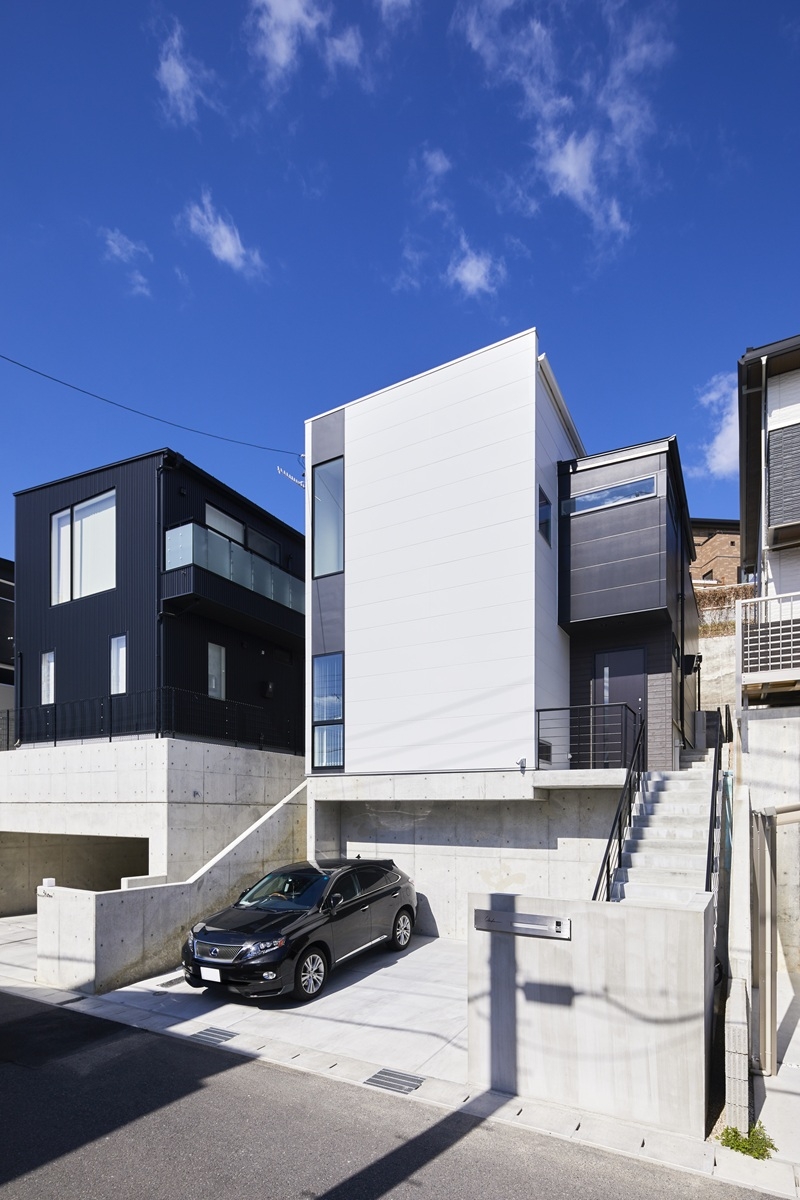 midori-skip-floor-house-exterior-01.jpg