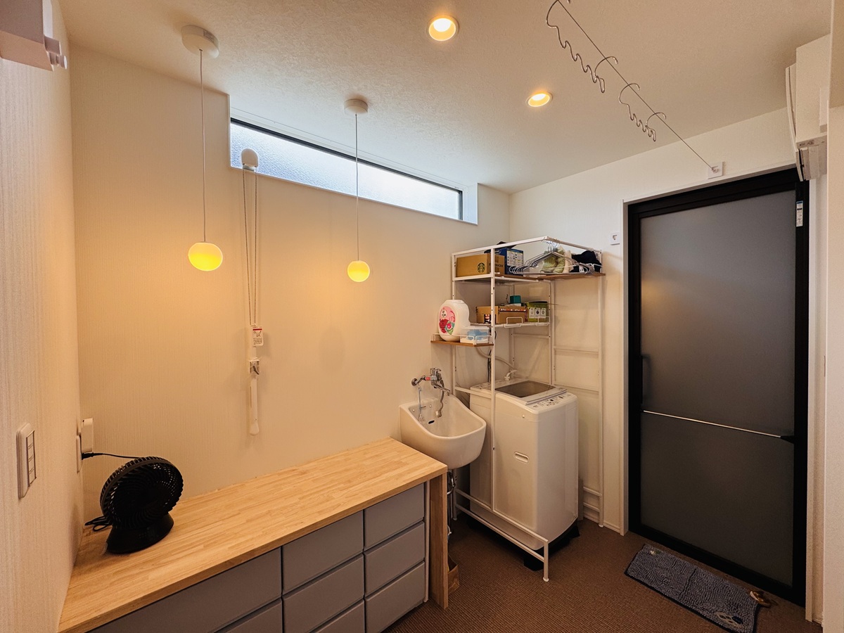 広々としたランドリールーム